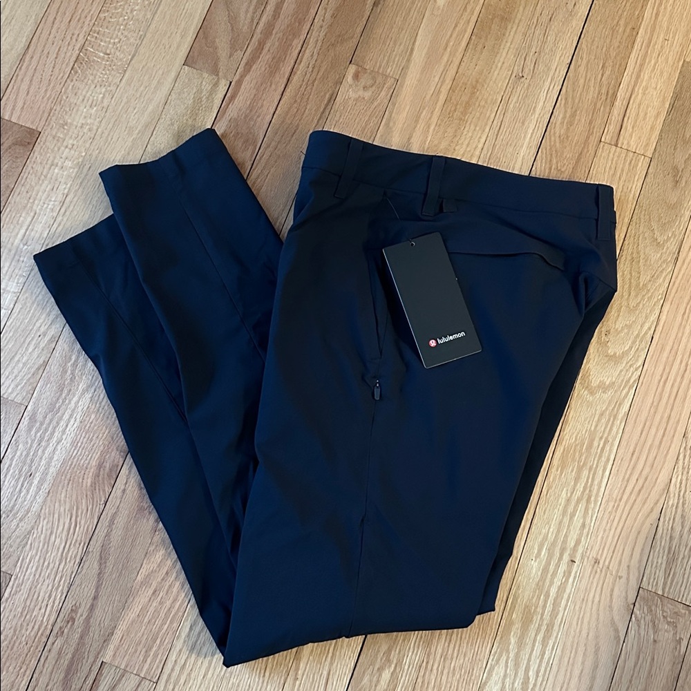 lululemon Men's Commission Golf Pant 30”
